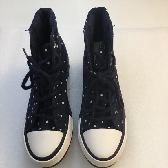 BER Shoes - BER Blue Dots Sneakers